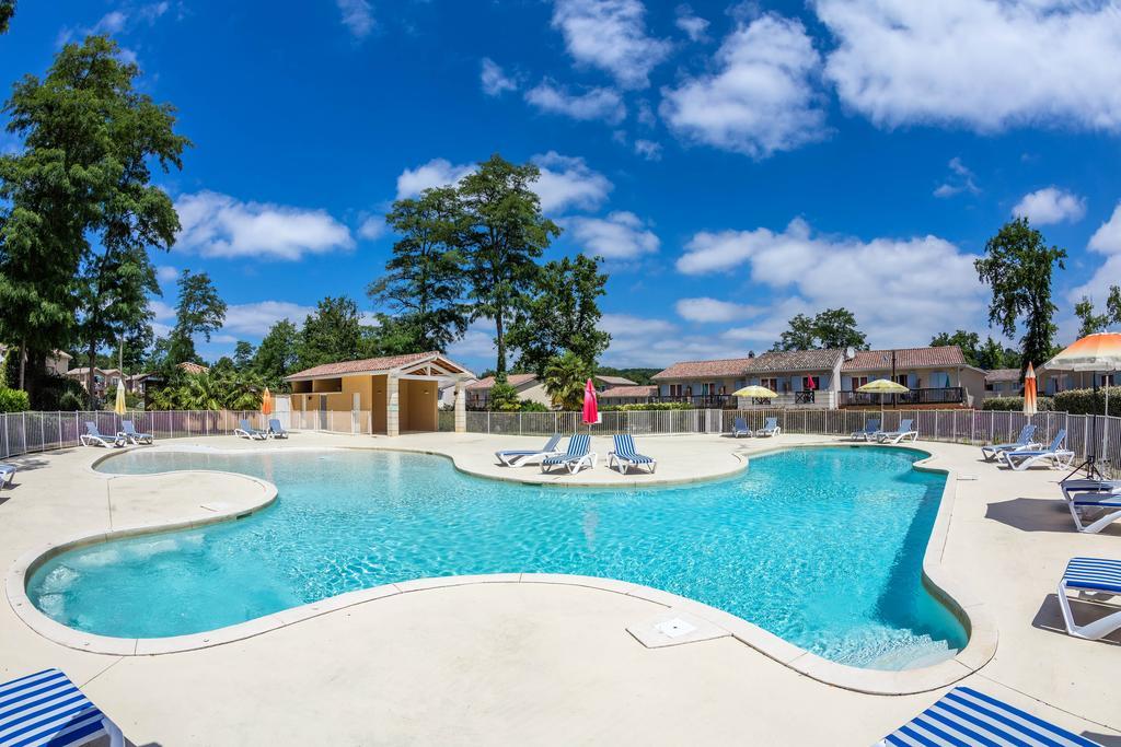 Vacancéole - Le Domaine Du Golf D'albret Appart hôtel Barbaste