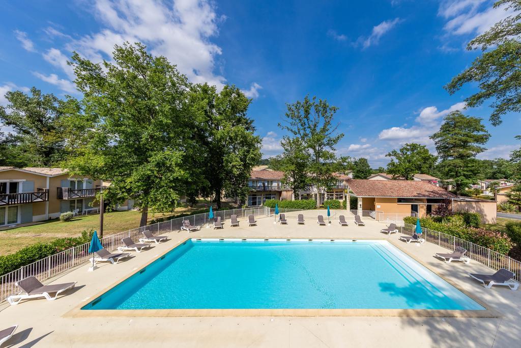 Vacancéole - Le Domaine Du Golf D'albret Appart hôtel Barbaste