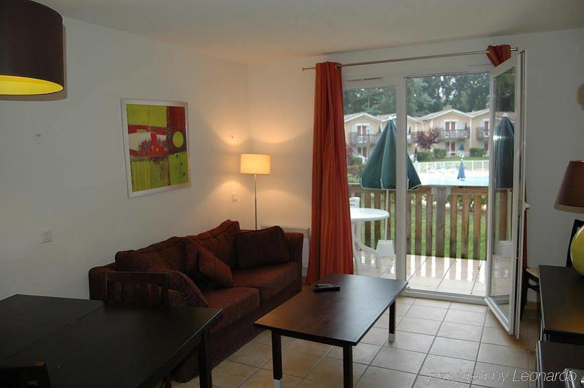 Vacancéole - Le Domaine Du Golf D'albret Appart hôtel